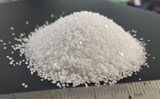 人造草足球場(chǎng)輔助材料圖片